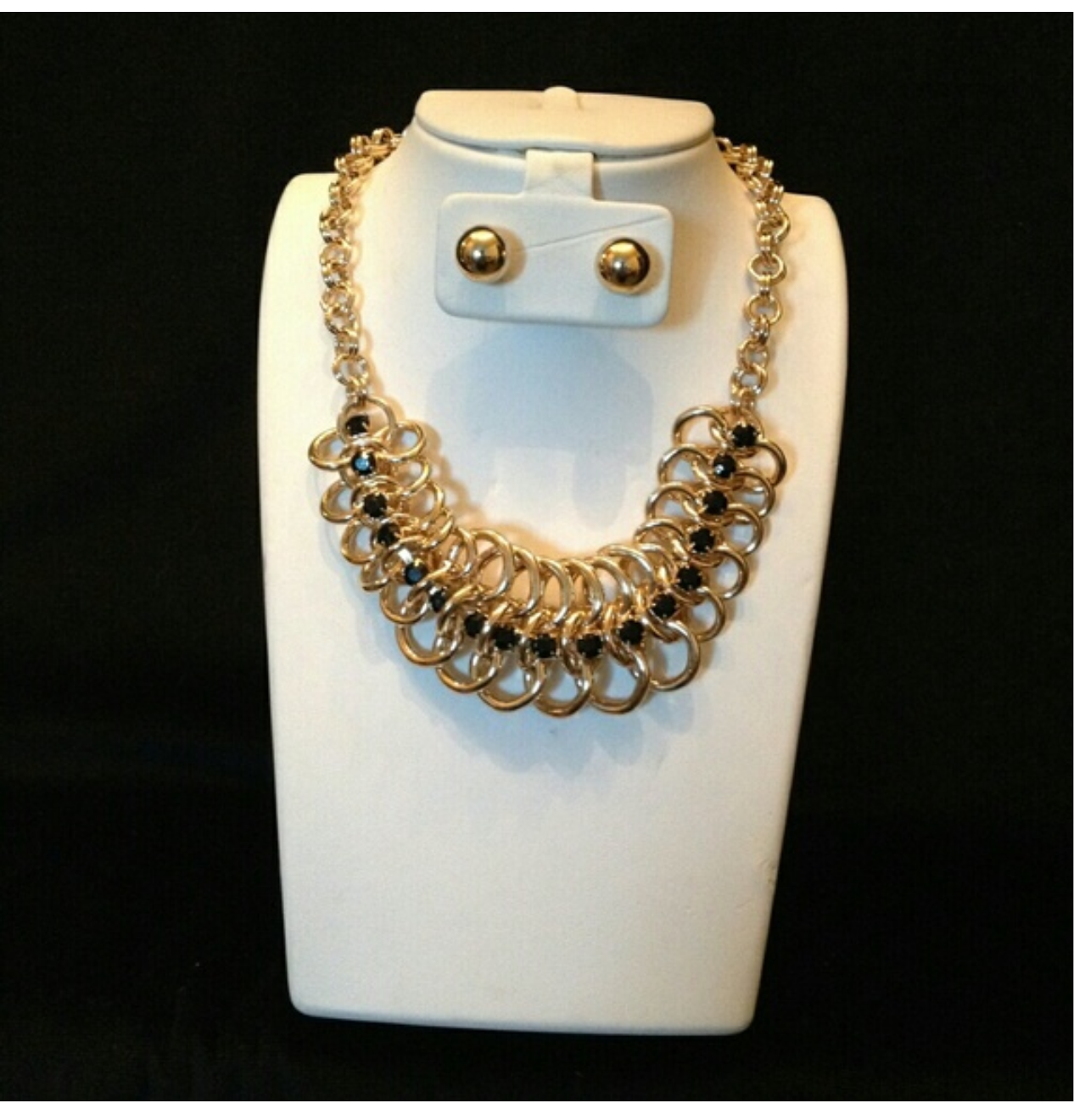 Neck Candy