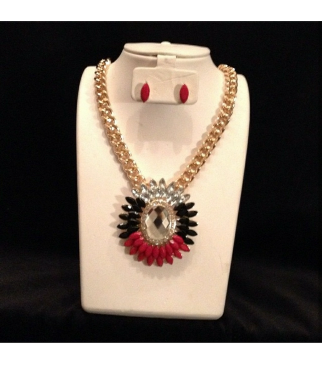 Tri Color Pendant (Red)