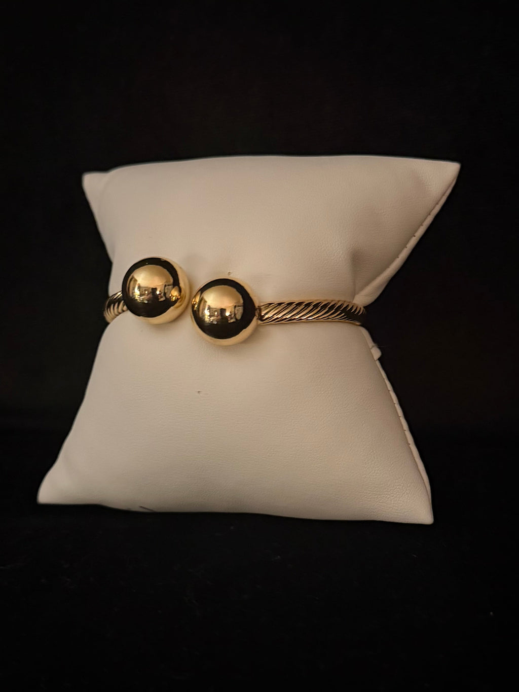 Cable Ball End Bangle (small)