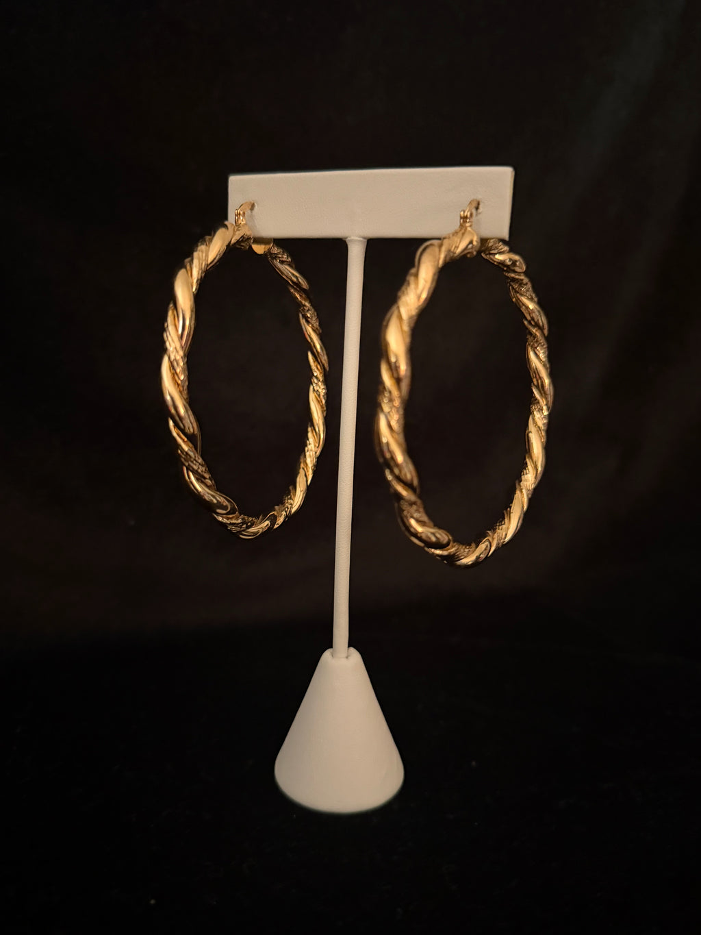 Everlasting Twist Hoops